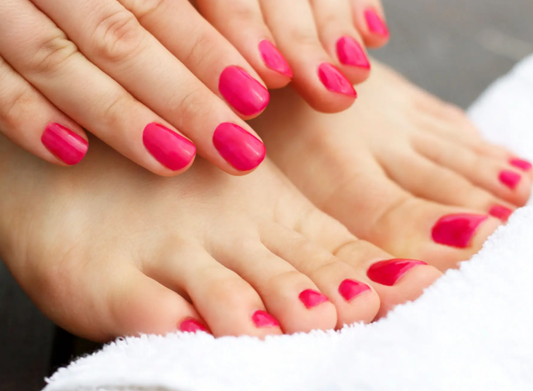 Shellac Mani & Classic Pedi